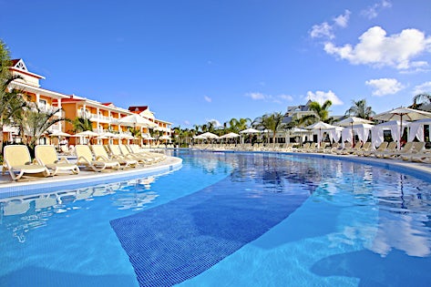 Grand Bahia Principe Aquamarina